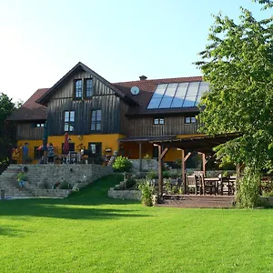 Appartement Reiterhof Am Litzlbach, Langquaid